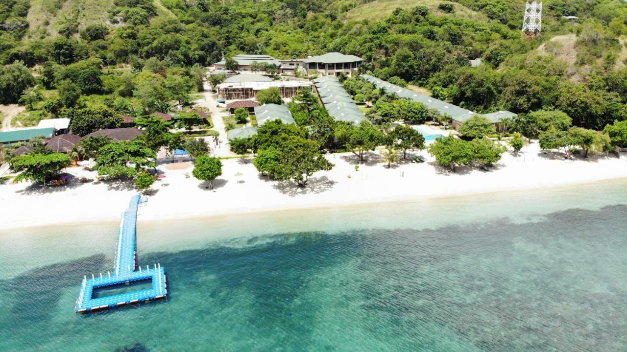 Sylvia Beach Villa Labuan Bajo Exteriör bild